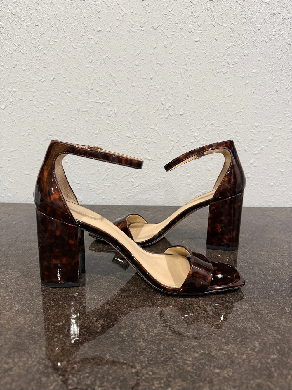 J. McLaughlin Esme Block Heel Sandals with Ankle Strap Size 11 Tortoise Preppy